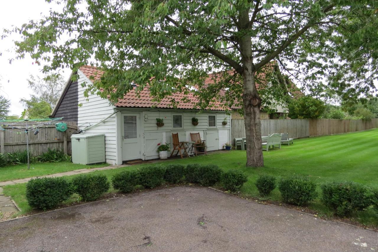 The Old Stables, Whitehall Farmhouse, Oakington