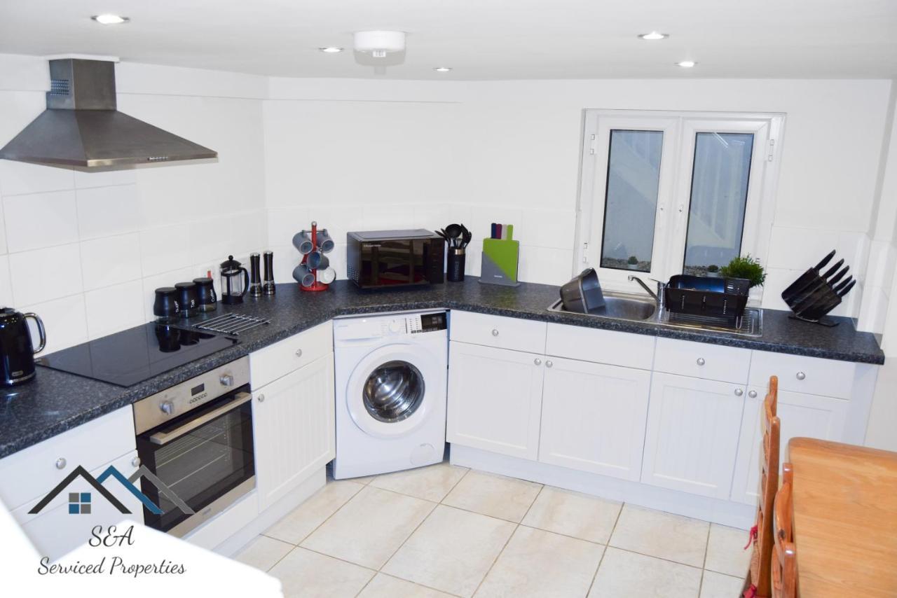 Private Entrance - 1 Bed - Self Check In - Near Aru & City Centre *