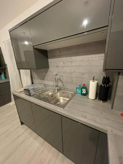 Apartment Ferndale Lodge By Mia Living 2 Bedroom Apartment With Parking *