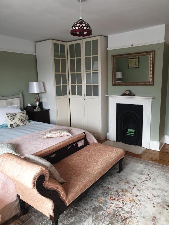 Harry's Bed & Breakfast 3*