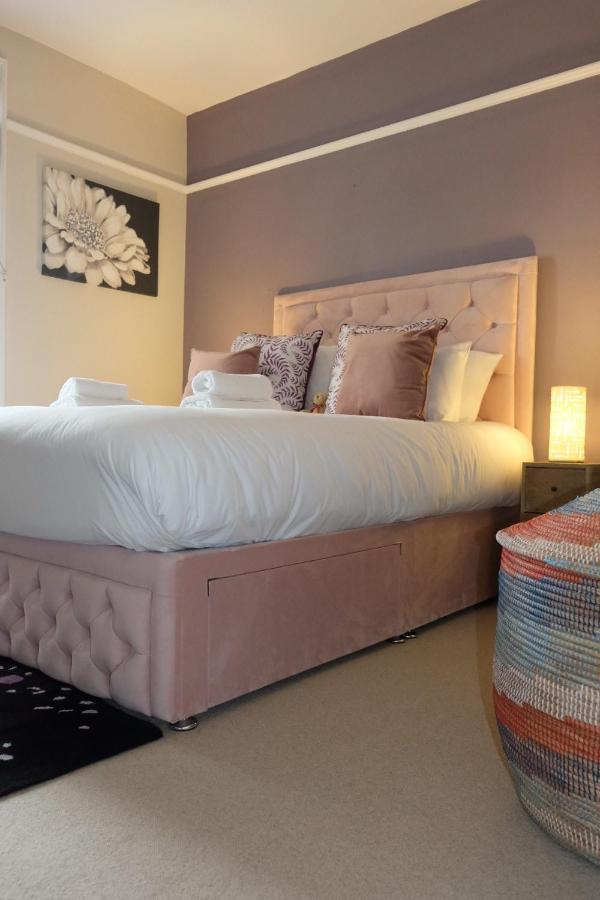 Stunning 2 Bedroom Apartment With Parking In A Prime, Central Location * Cambridge (Cambridgeshire)