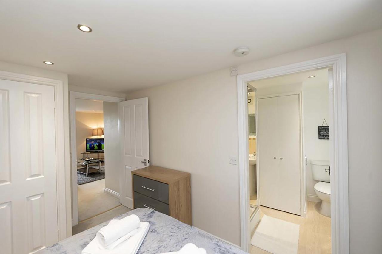 Luxury Station By Payman Club *