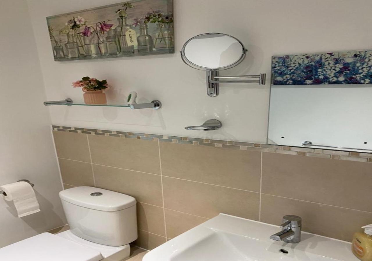 Apartment Stourbridge Common View: Cozy 2-bed With Terrace & Parking Cambridge (Cambridgeshire)