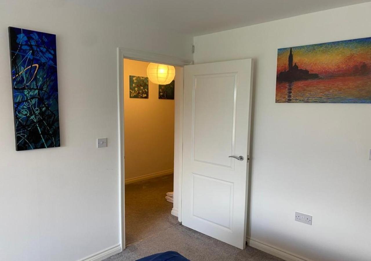 Stourbridge Common View: Cozy 2-bed With Terrace & Parking * Cambridge (Cambridgeshire)