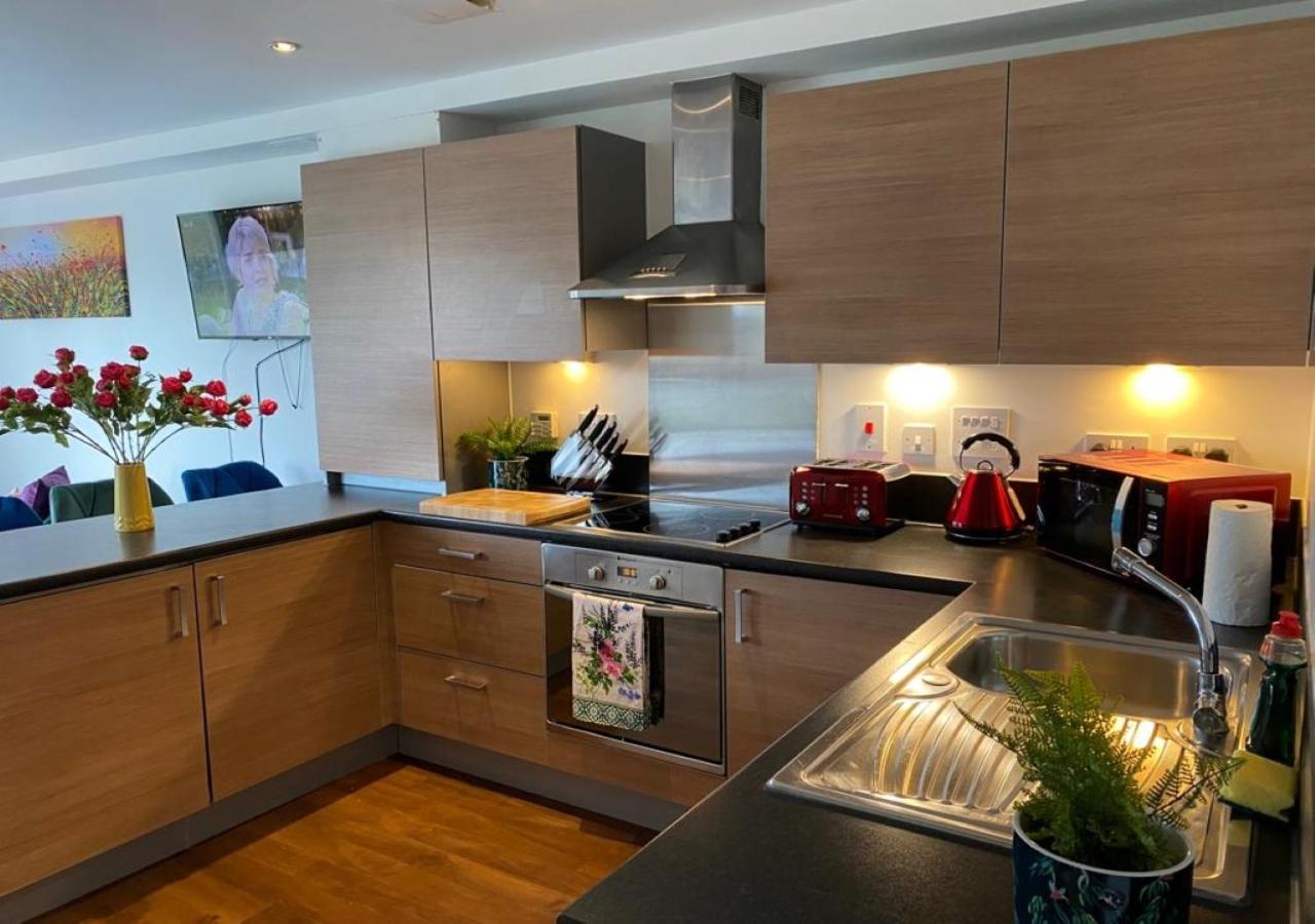 Stourbridge Common View: Cozy 2-bed With Terrace & Parking Cambridge (Cambridgeshire)