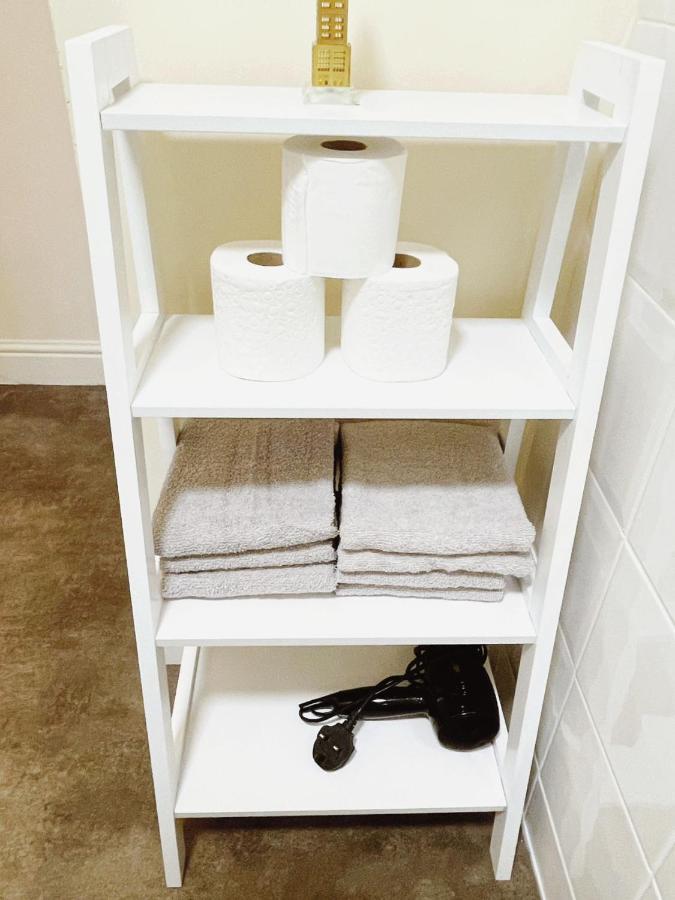Cozy Entire 2br Flat With 2 Bathrooms And Free Parking *
