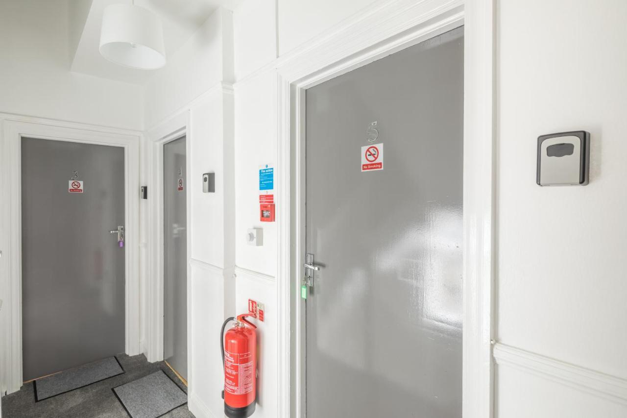 Private 5 With Kitchenette By Cb No Minimum Apartment Cambridge (Cambridgeshire)