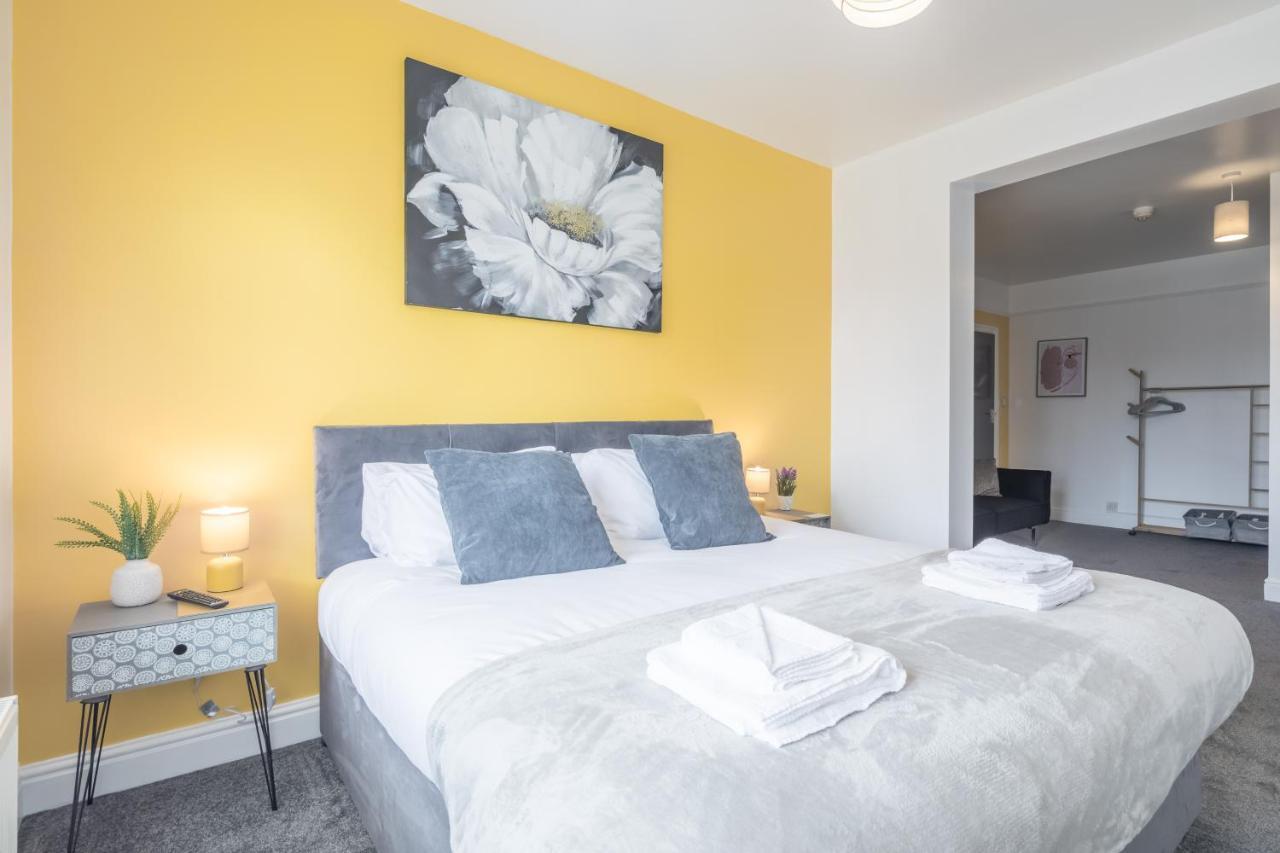 Apartment Private 5 With Kitchenette By Cb No Minimum *
