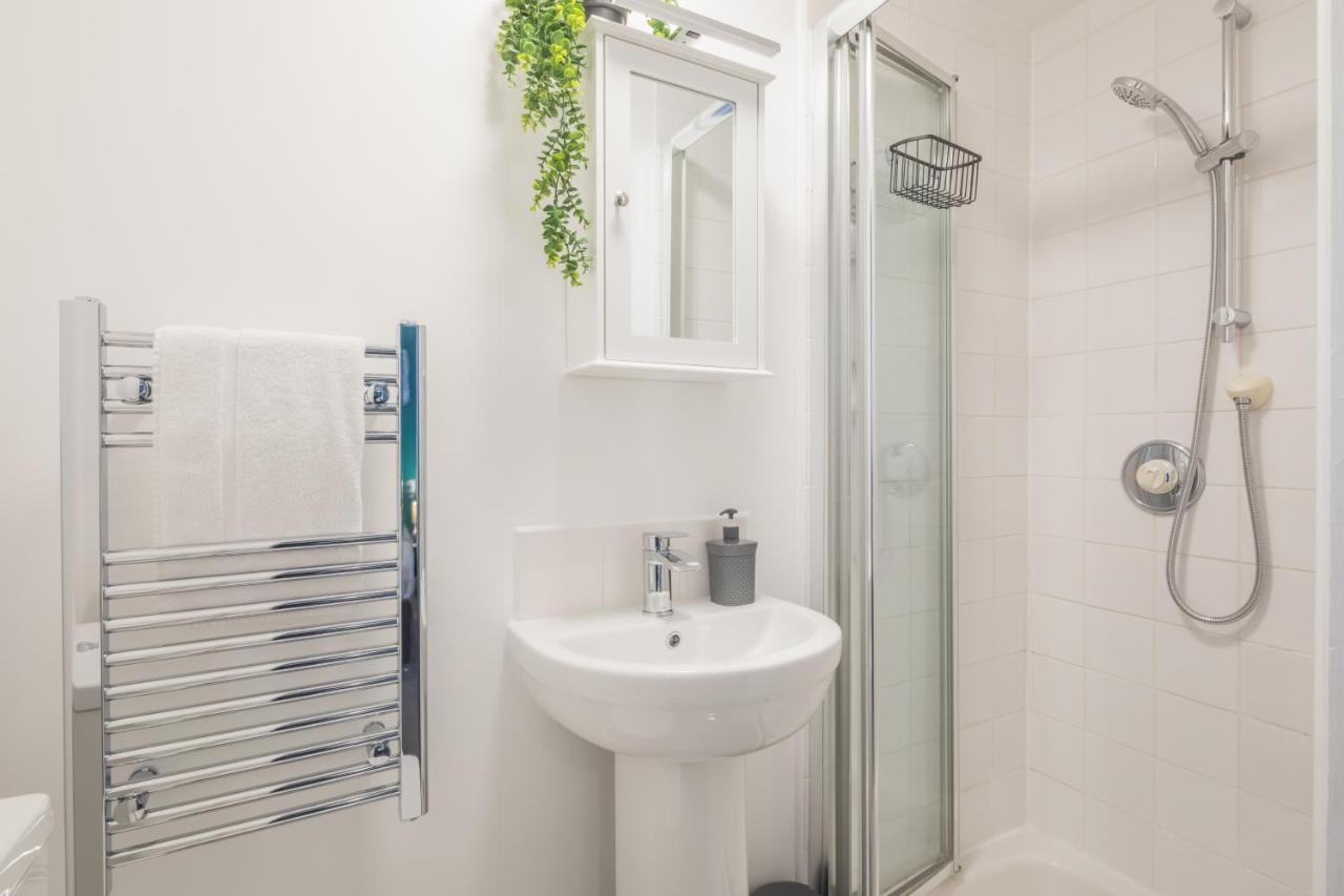 Apartment Private 7 With Kitchenette By Cb No Minimum