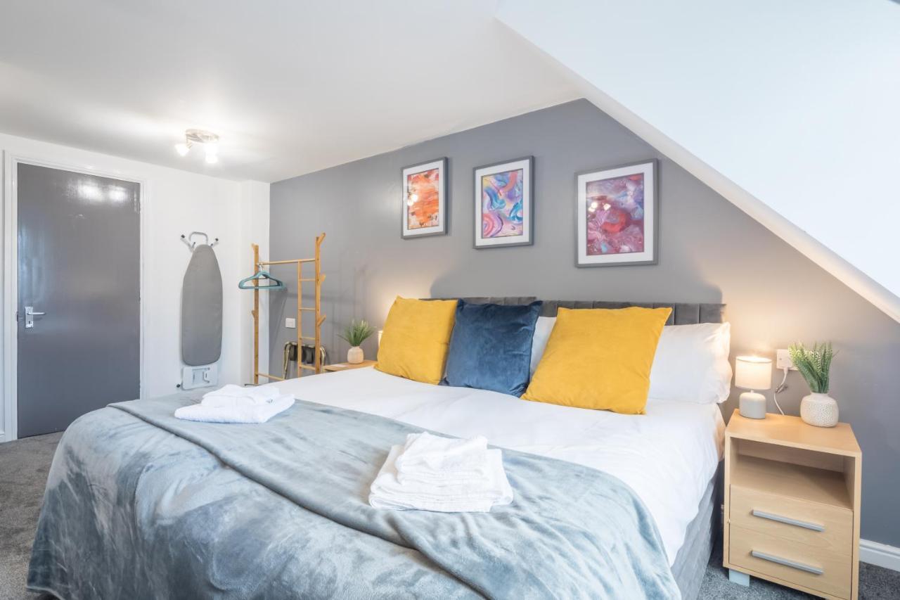 Private 8 With Kitchenette By Cb No Minimum Cambridge (Cambridgeshire)