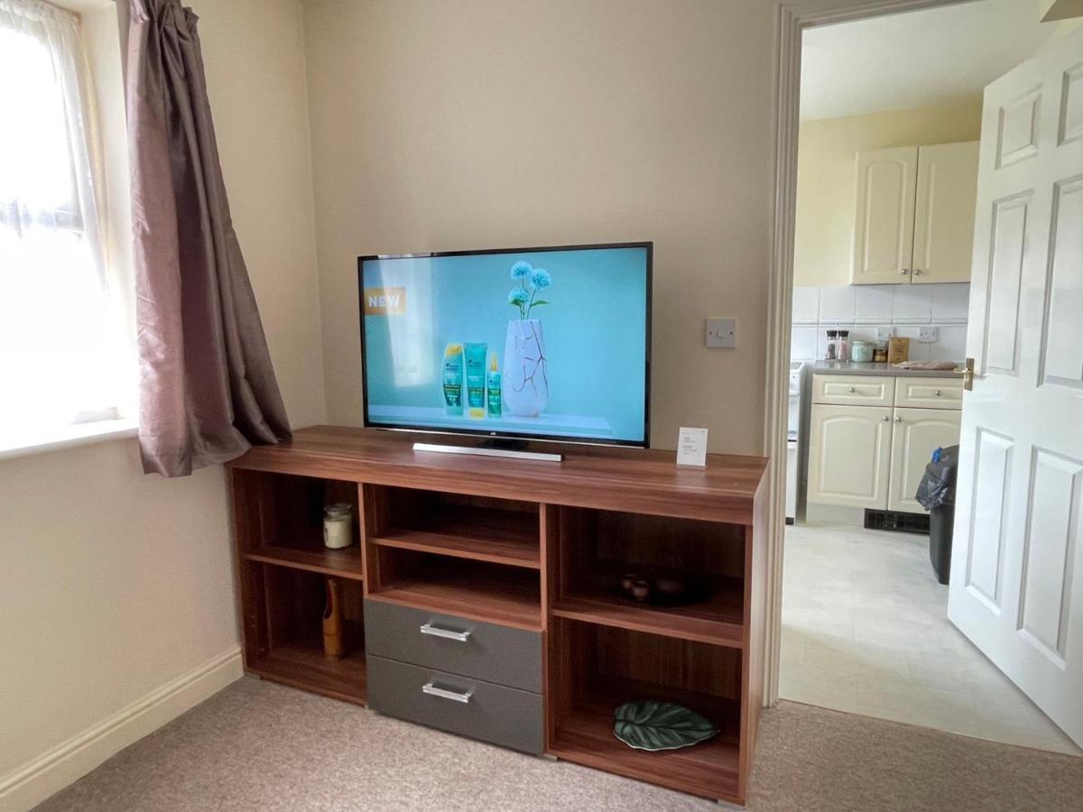 Cozy Entire 2br Flat With 2 Bathrooms And Free Parking Apartment Cambridge (Cambridgeshire)