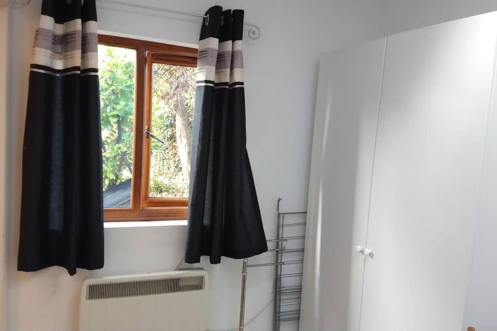 Modern Spacious Detached In Holiday home Cambridge (Cambridgeshire)