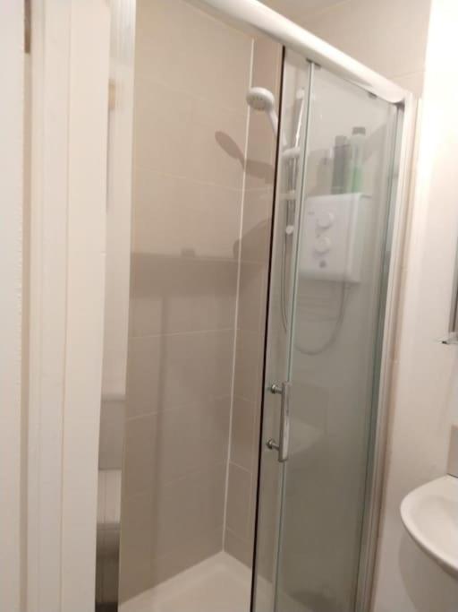 Modern Spacious Detached In Cambridge (Cambridgeshire)