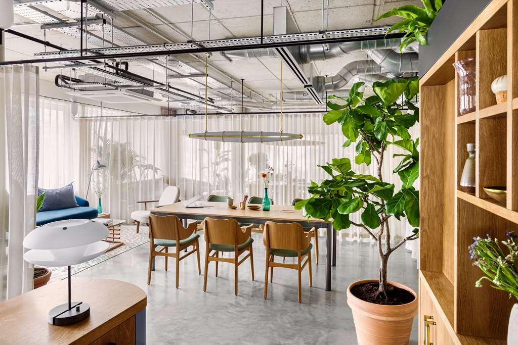 Hyatt Centric