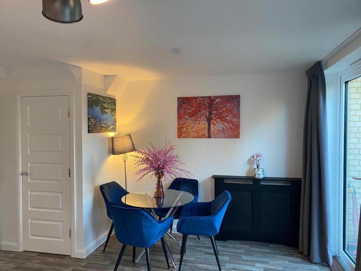 Cozy Garden Retreat: 4-bed Near Hospitals * Cambridge (Cambridgeshire)