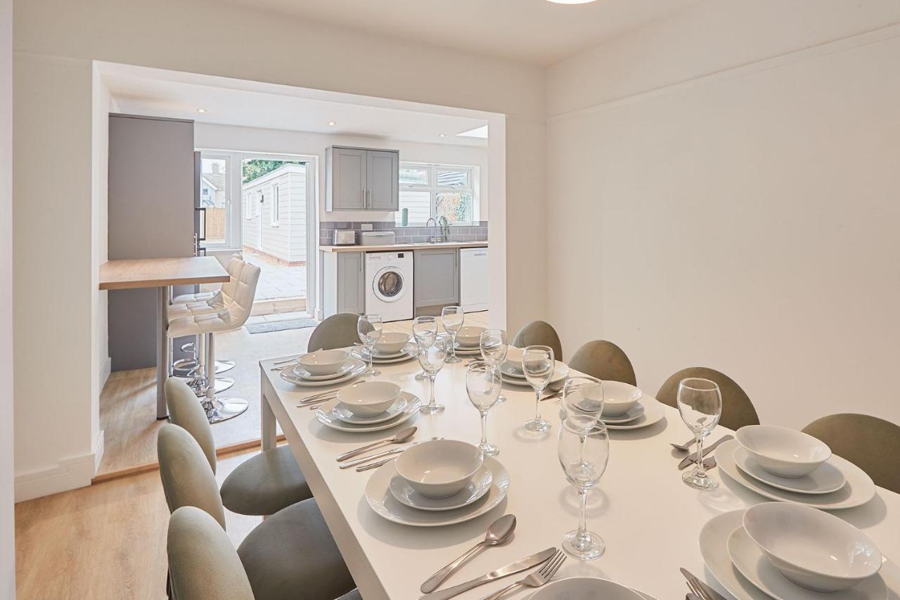 Holiday home Elfleda - Modern 5 Bedroom House With Parking Cambridge (Cambridgeshire)
