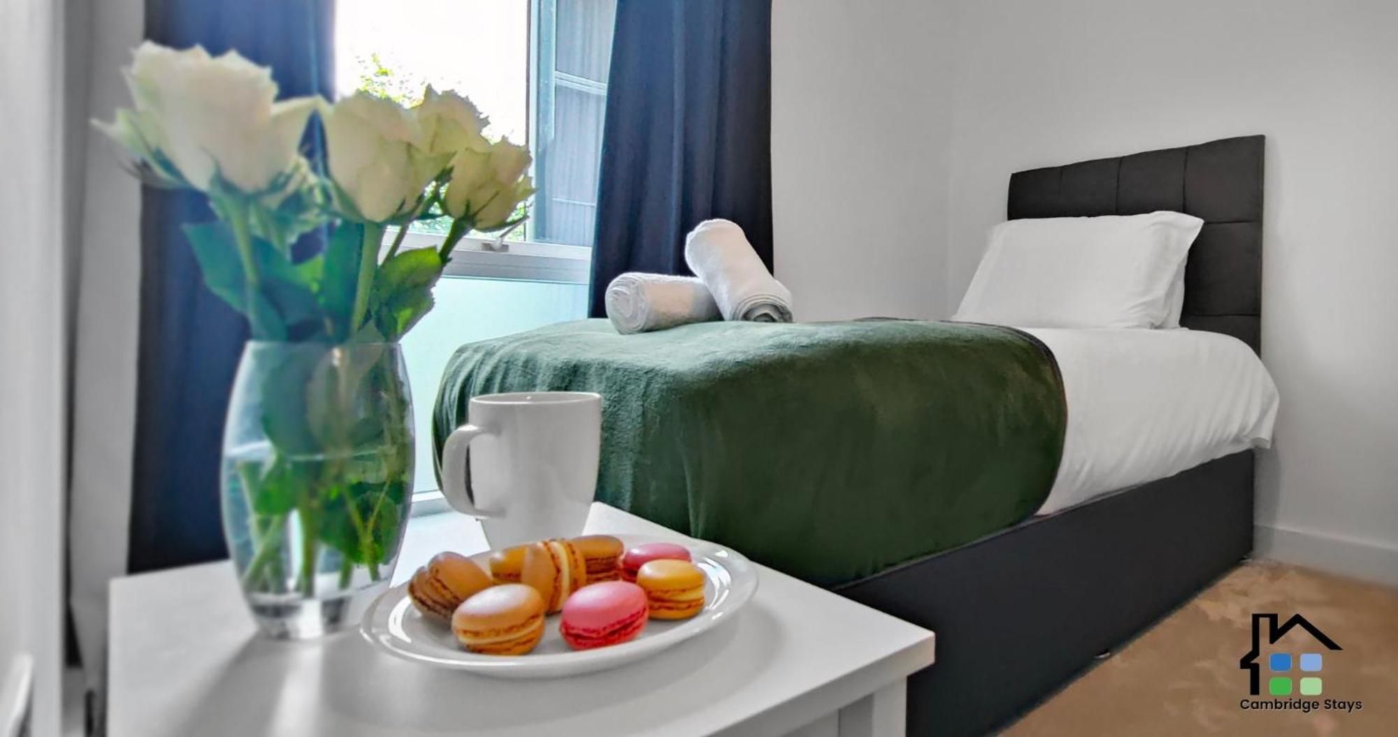 Riverside With 2br Flats At The Centre-parking-balcony * Cambridge (Cambridgeshire)