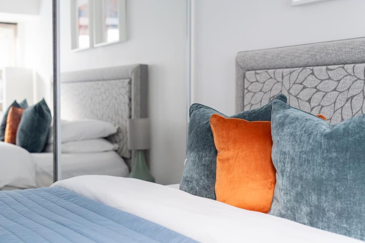 Apartment Center,2 Bedroom With Parking Cambridge (Cambridgeshire)