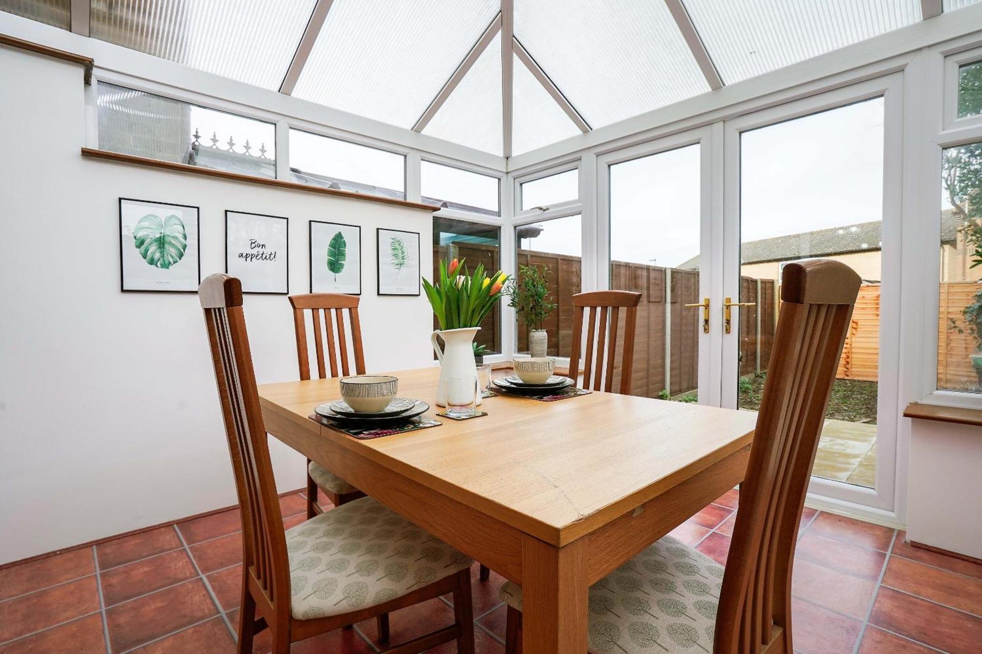 Entire House In Holiday home