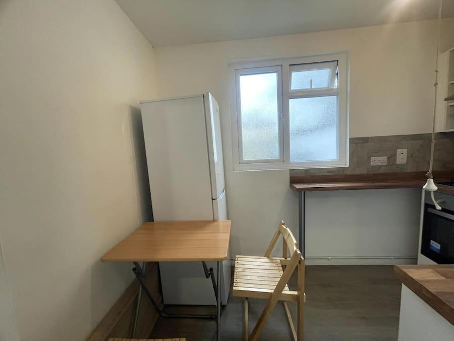 Adorable 1-bedroom Entire Place With Free Parking Cambridge (Cambridgeshire)