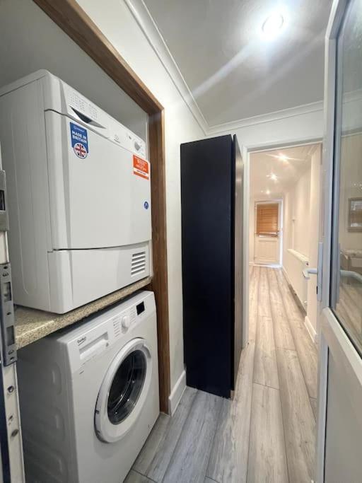 Adorable 1-bedroom Entire Place With Free Parking