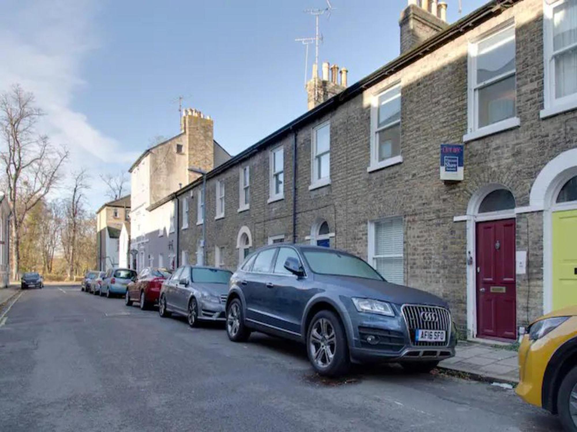 Holiday home Pass The Keys Modern And Spacious Terrace In *