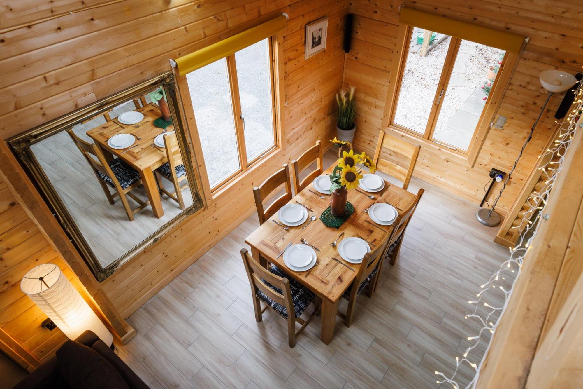 Holiday home Spacious Evcharger And Free Parking Near *