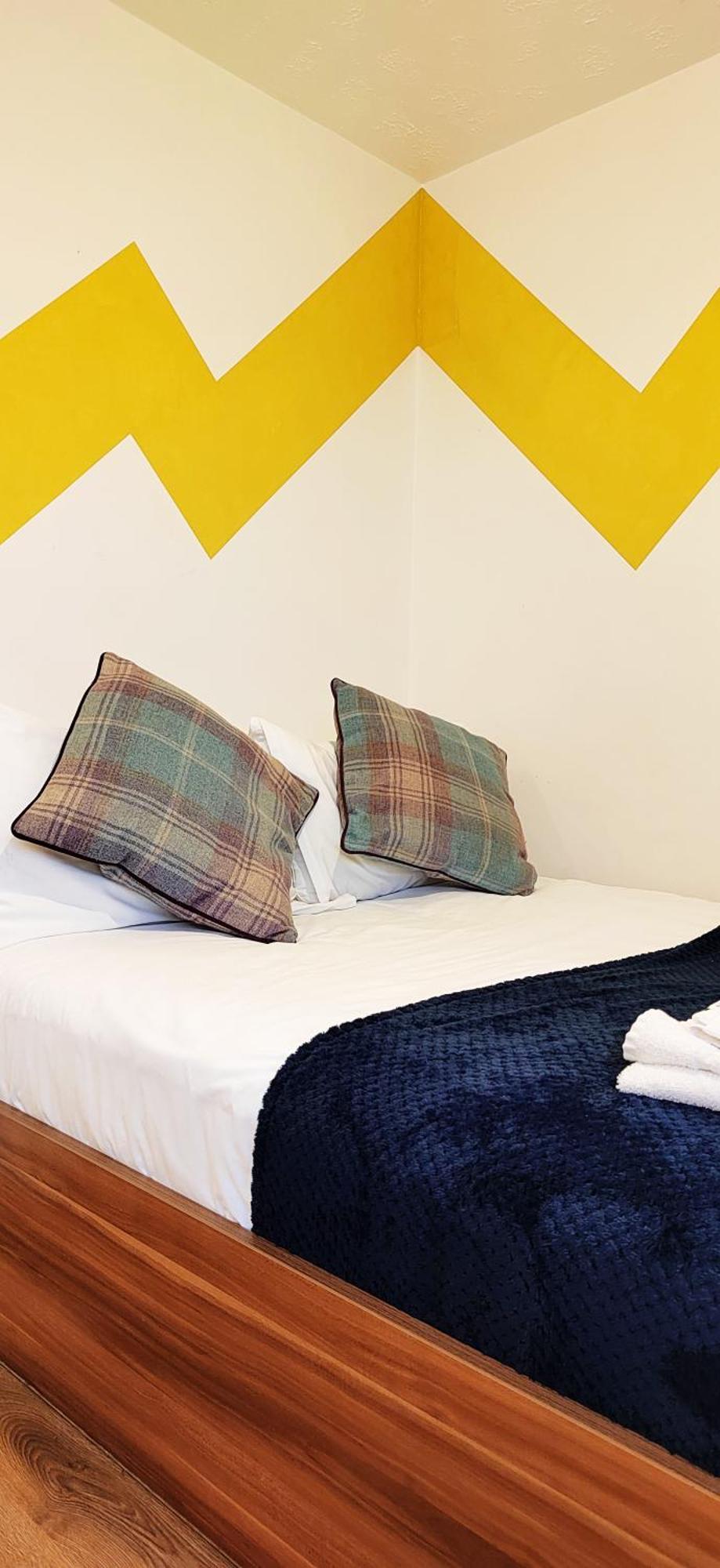 Epicsa - Family & Corporate Mews With Free Parking Apartment