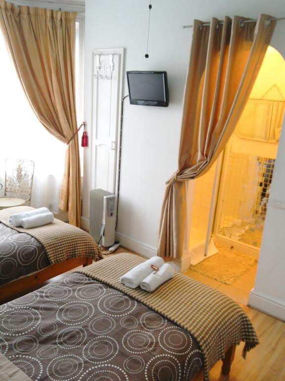 Bed & Breakfast Brooklands