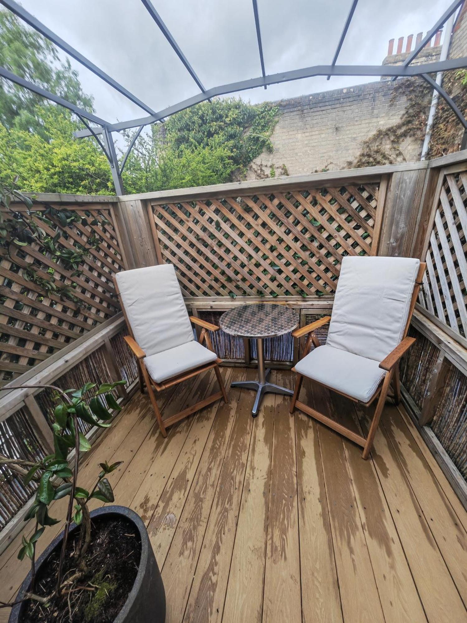 Centre Immaculate 2 Bed *