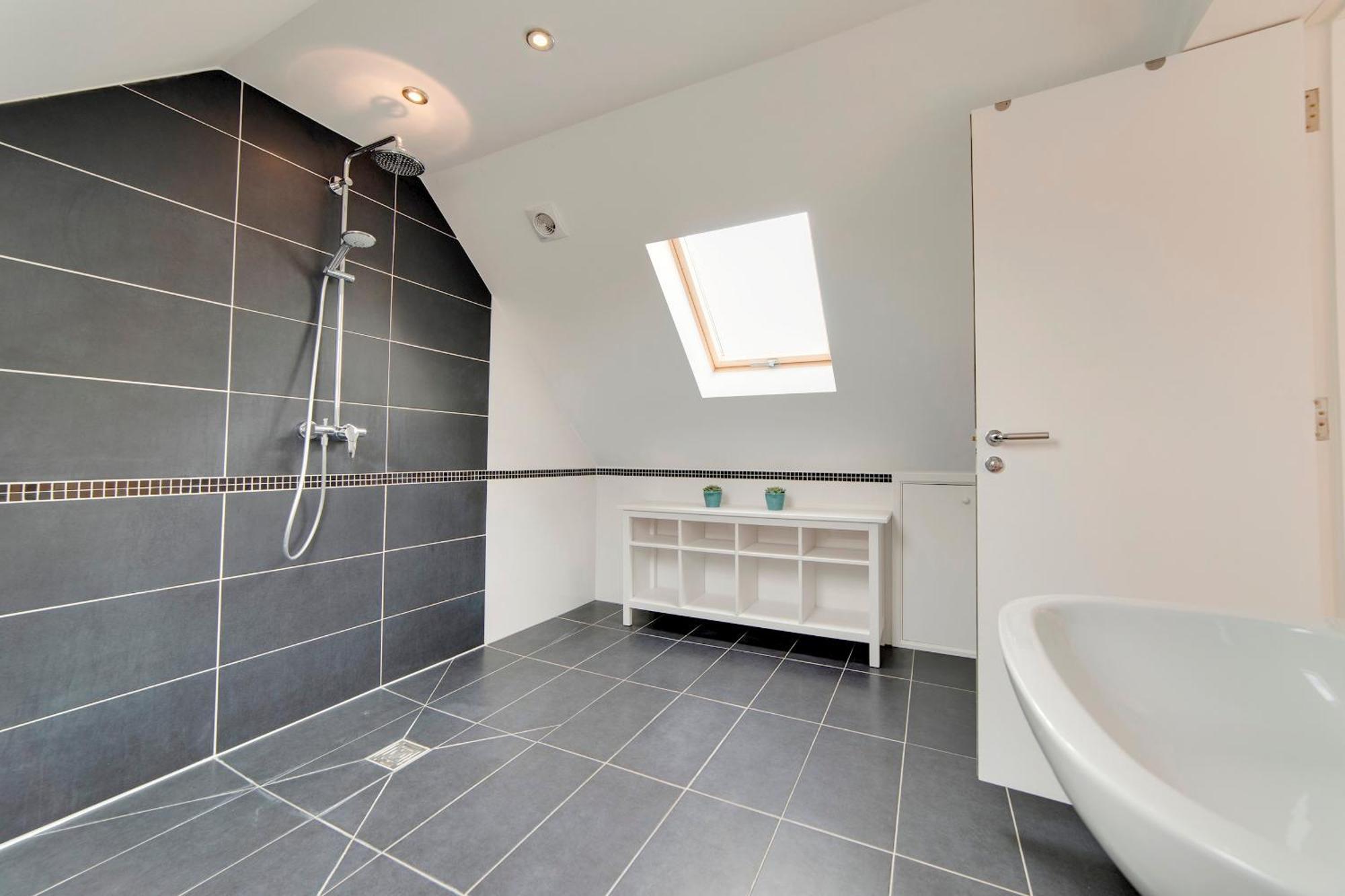 Pass The Keys 49 Byron Square Modern And Spacious 3 Bed With Free Parking Cambridge (Cambridgeshire)