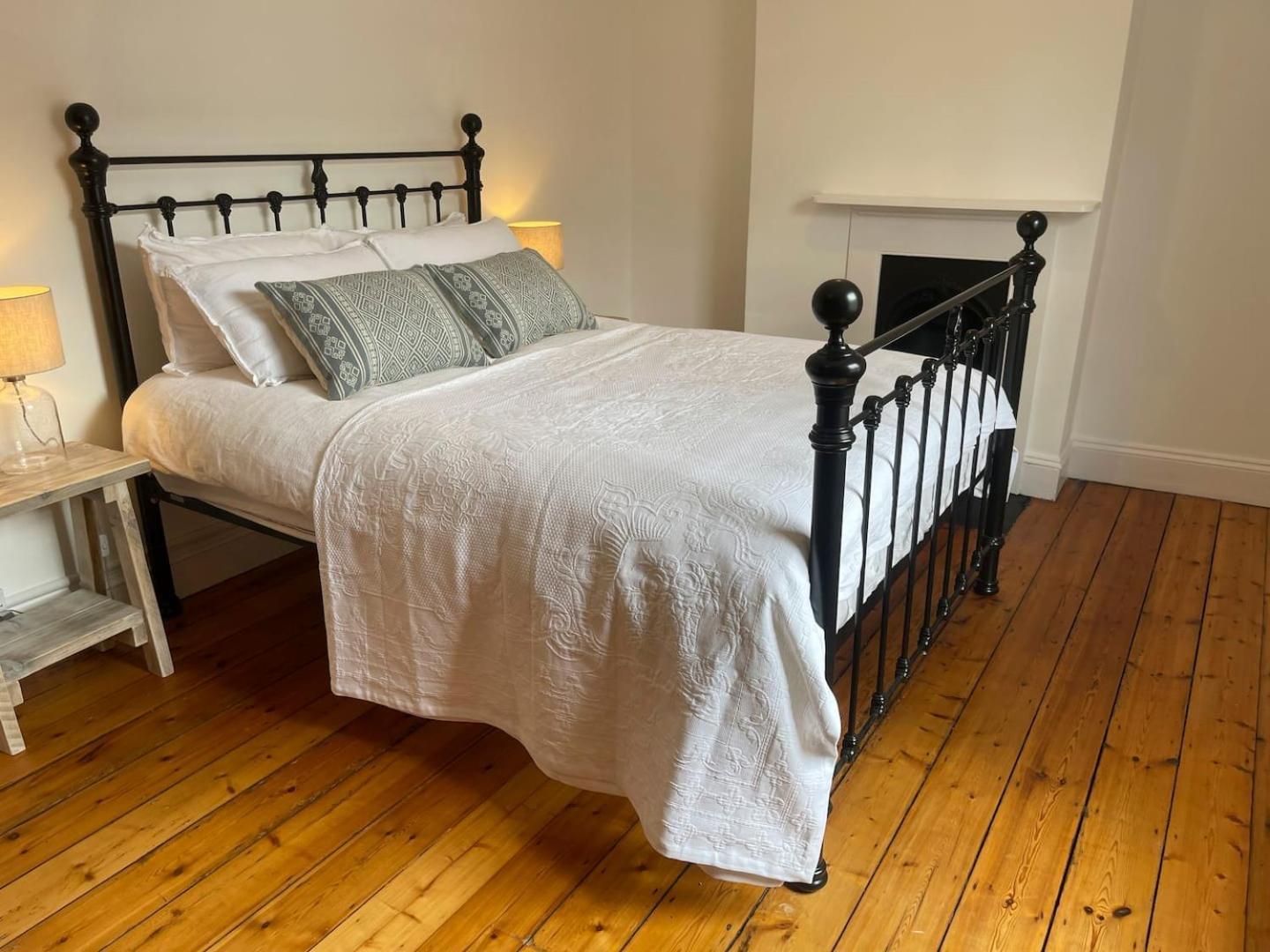 Fantastic Victorian House, Excellent Location - Homehost * Cambridge (Cambridgeshire)