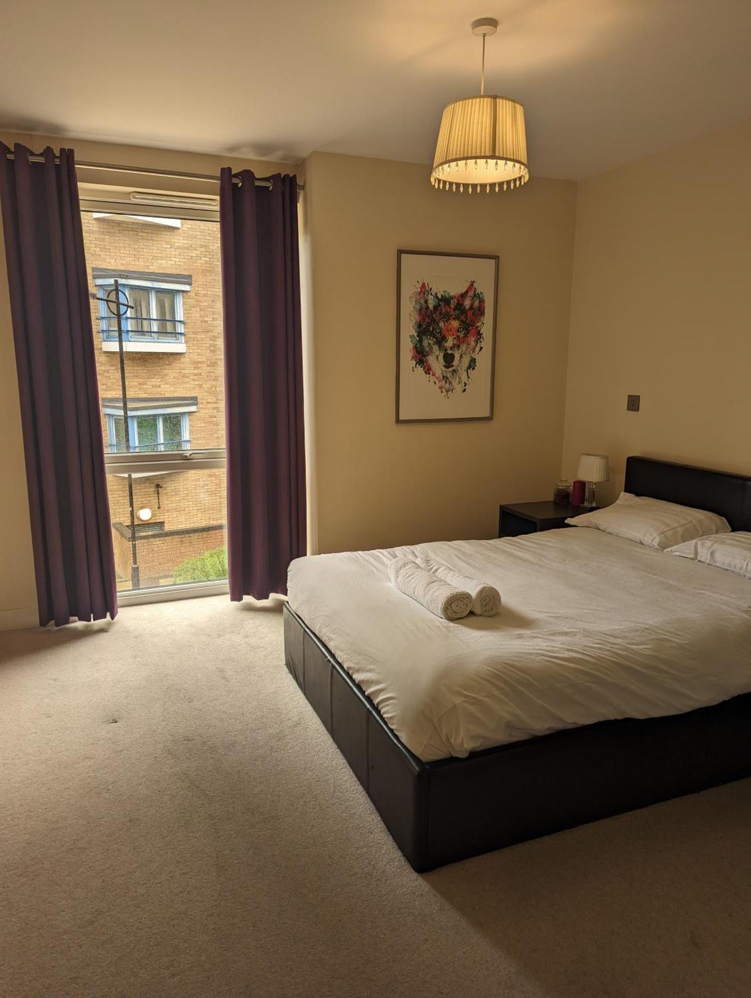 Apartment 2 Bedroom Flat *