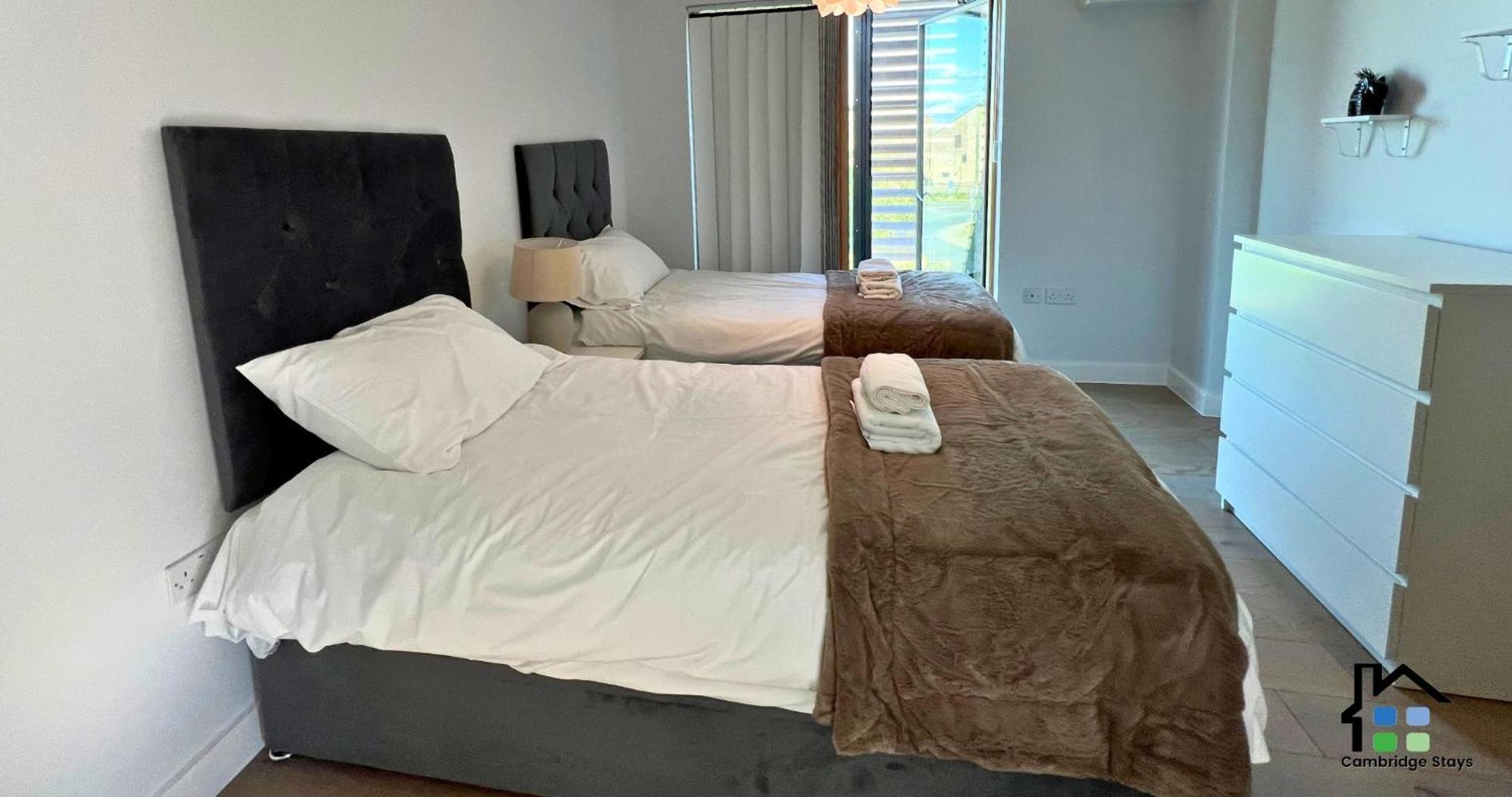 3br Luxury Flat At Addenbrooke Hospital &biomedical Campus