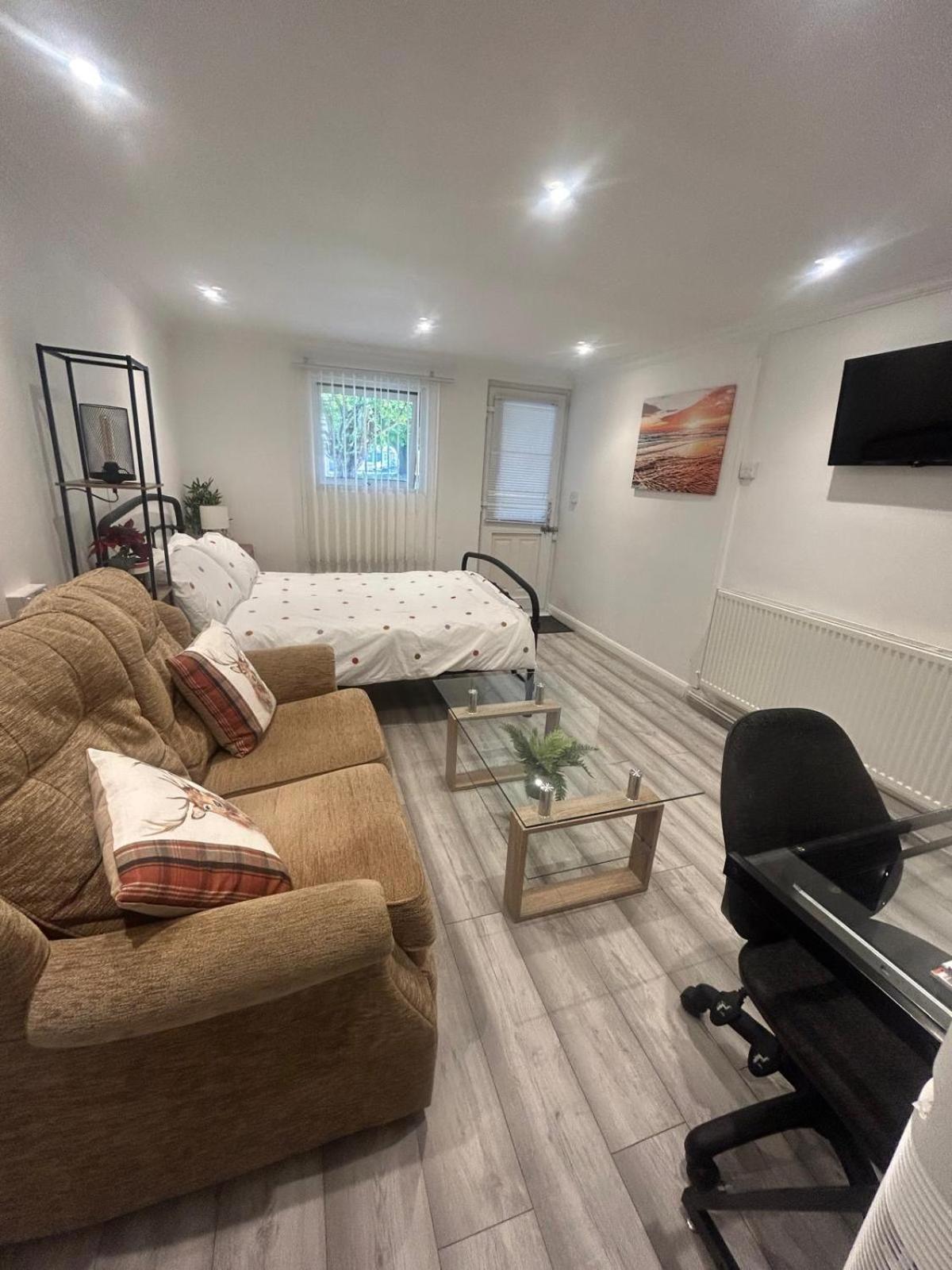 Adorable 1-bedroom Entire Place With Free Parking Cambridge (Cambridgeshire)