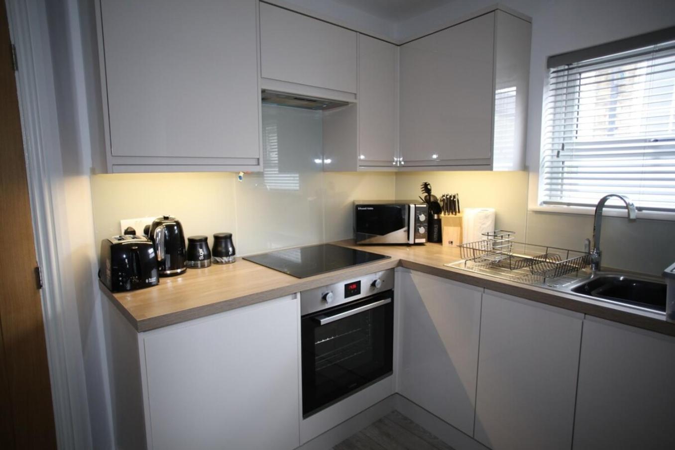 City Cb1 Studio Just Off Mill Rd, Close To Train Station - Walk To Station And City Centre Cambridge (Cambridgeshire)