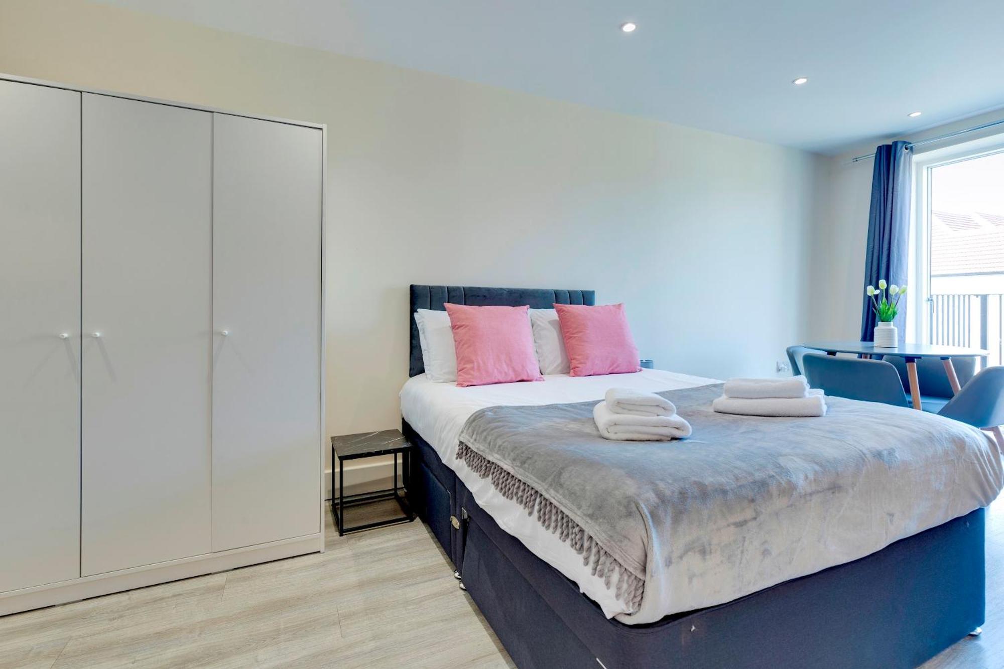 Spacious Comfortable And Modern Unit Pass The Keys Cambridge (Cambridgeshire)