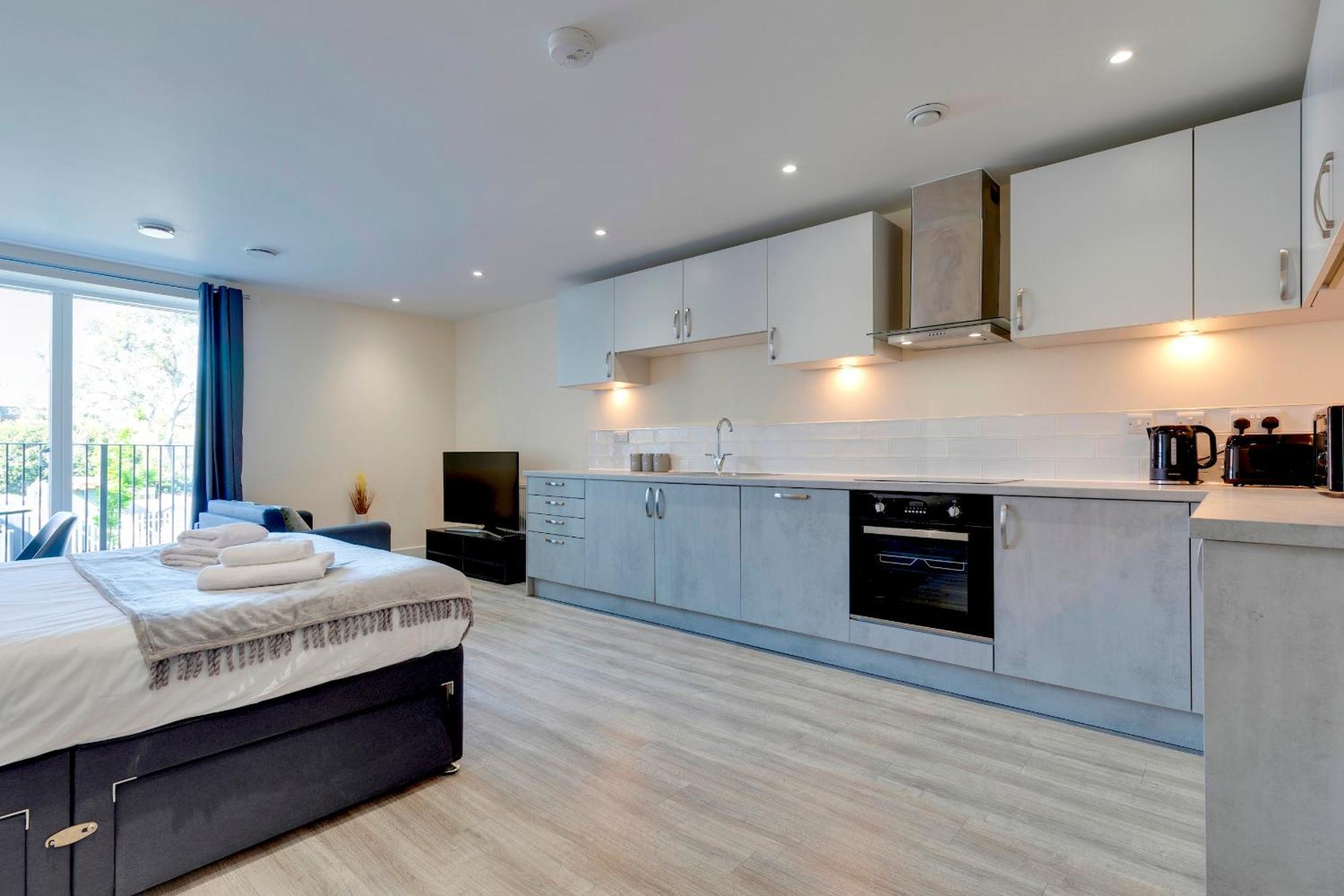 Spacious Comfortable And Modern Unit Pass The Keys * Cambridge (Cambridgeshire)