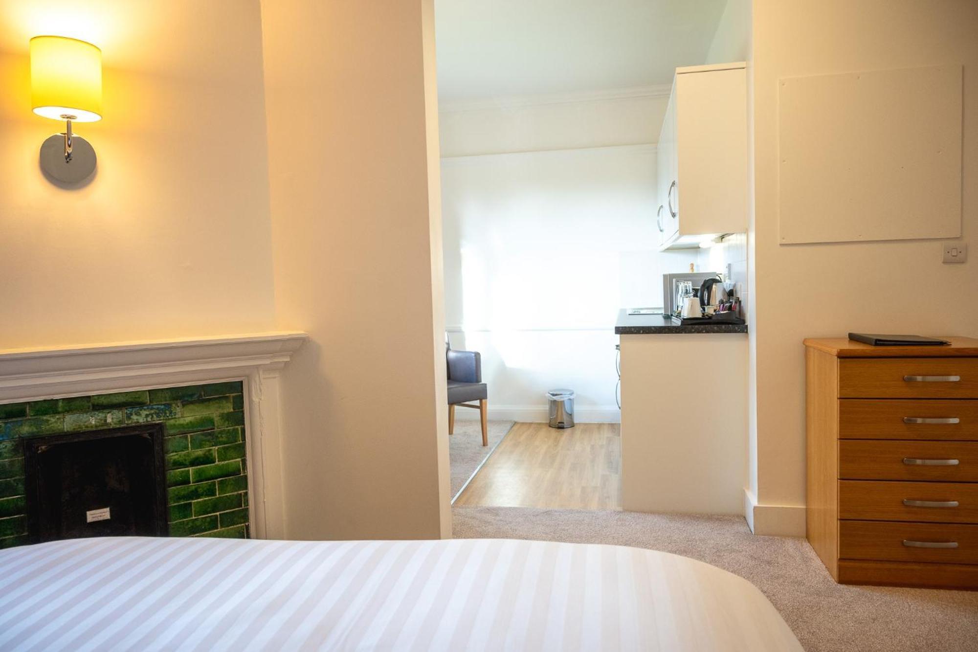 Hotel Westminster College *