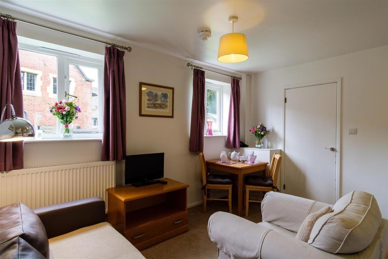 Westminster College Cottages, 2*