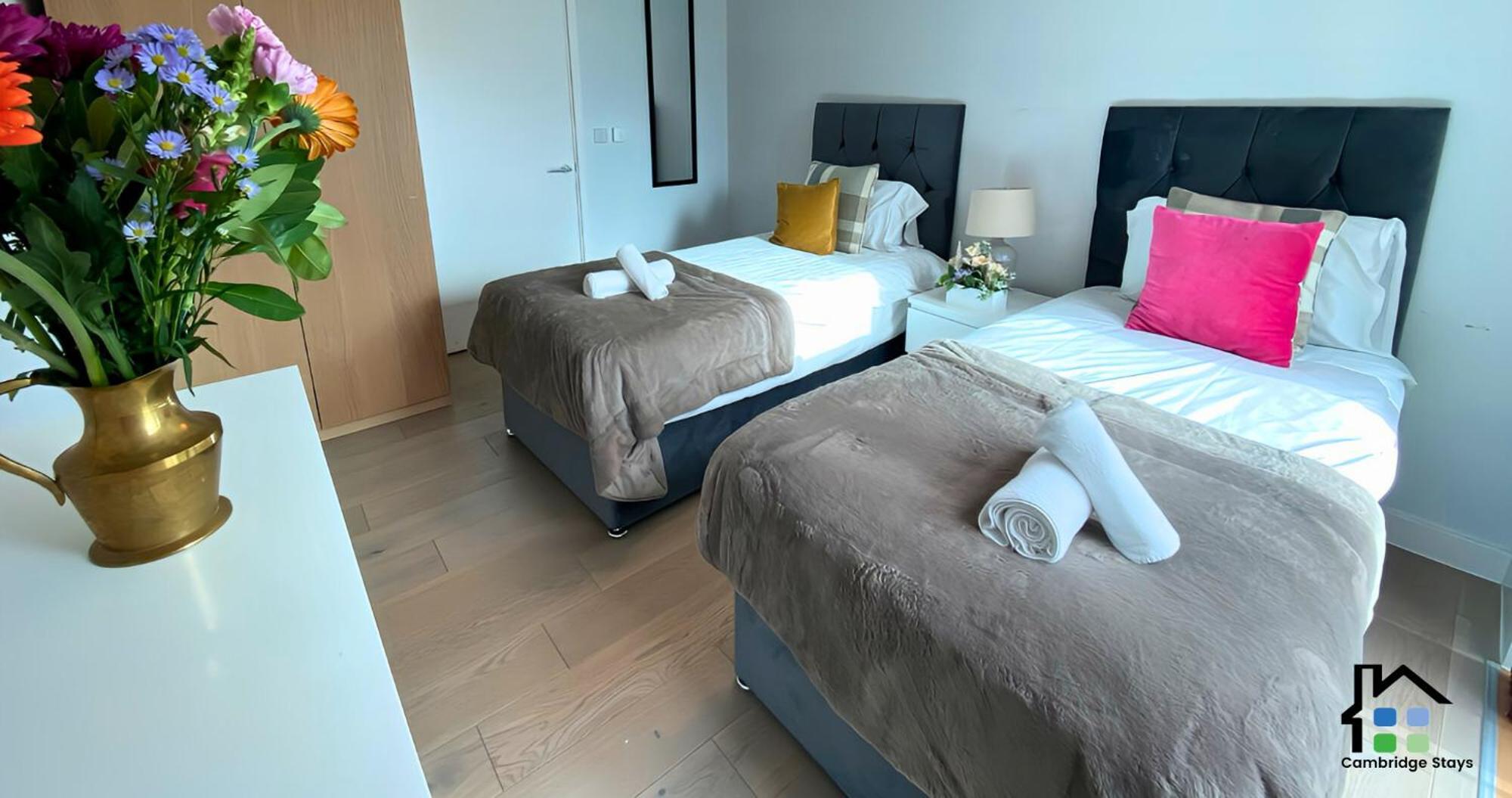 Cambridge Stays - Apartment At Addenbrooke Hospital And Bio Campus - Free Private Parking