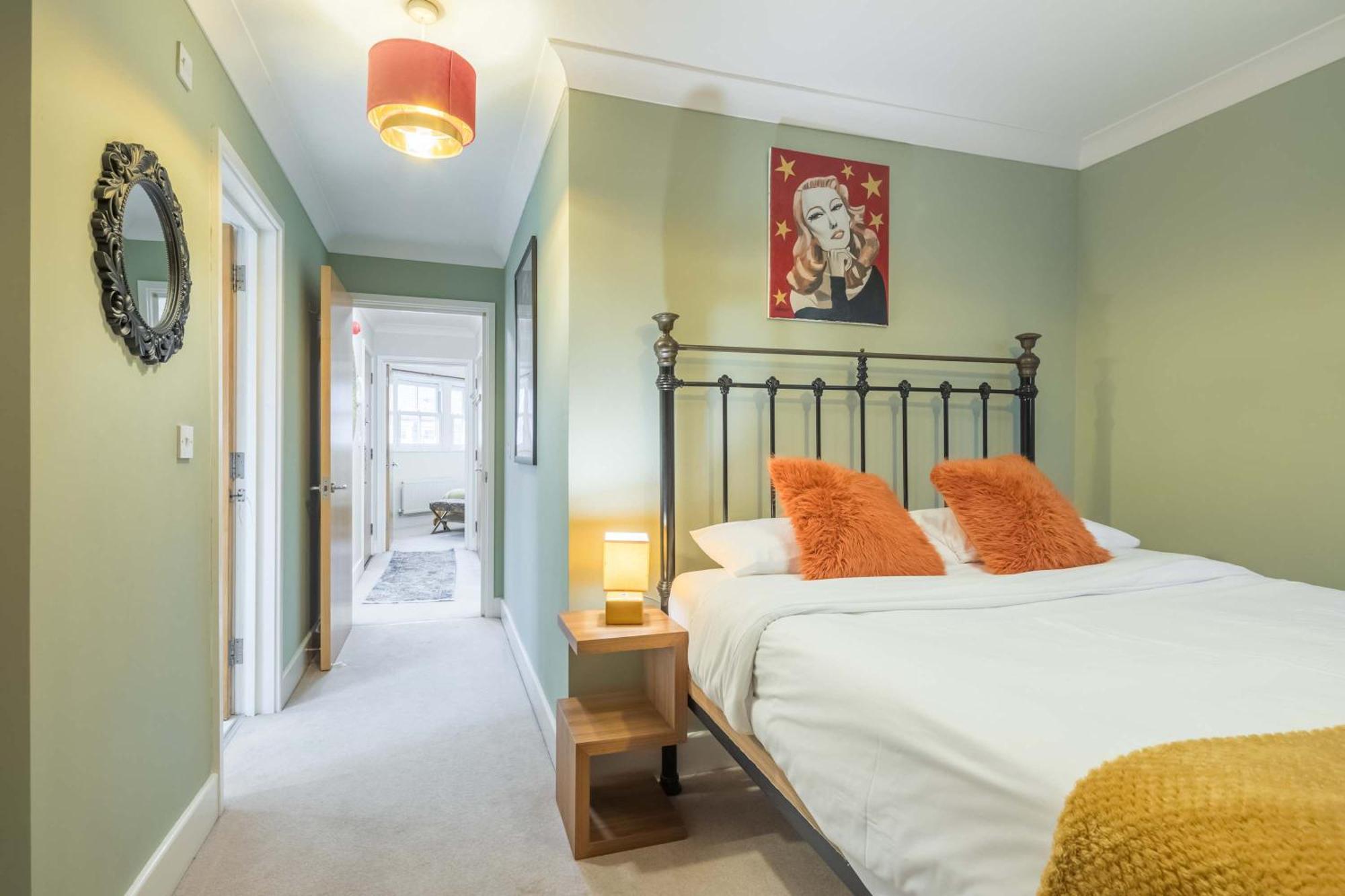Fabulous 3bed - With Parking Apartment Cambridge (Cambridgeshire)