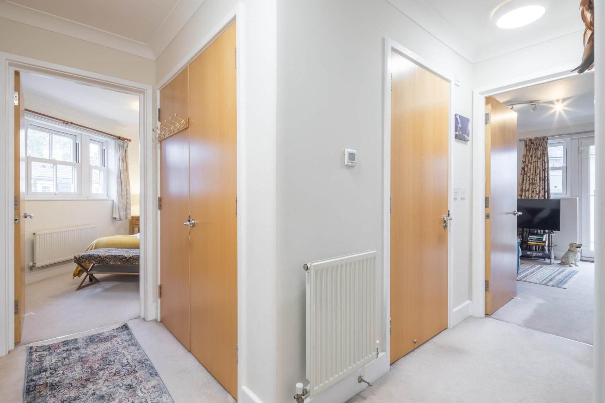 Fabulous 3bed - With Parking *