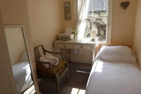 Victorian Period Homestay *