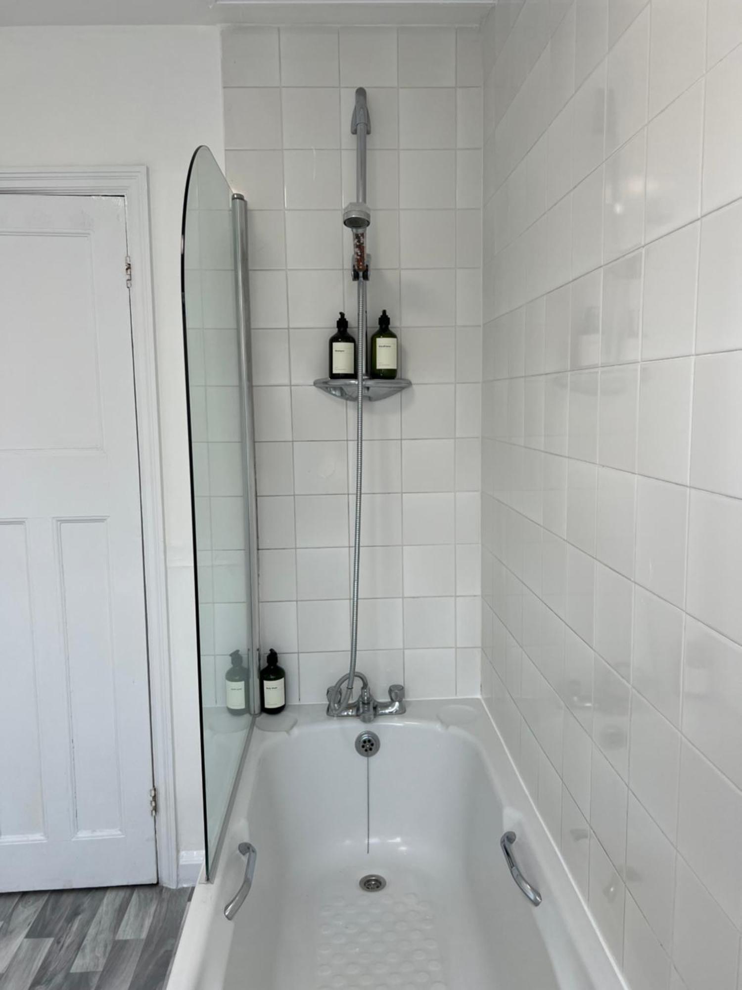 Modern Townhouse Guest house *