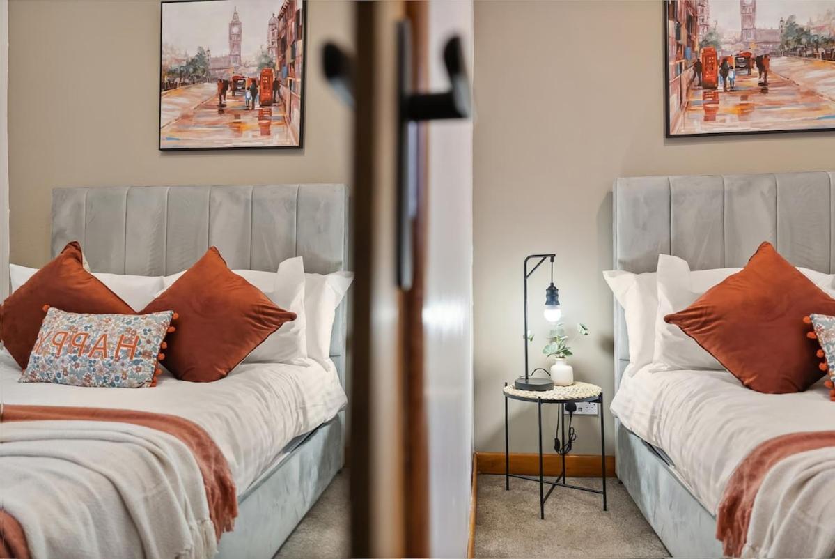 Chic 2 Bed With Free Parking & Garden *