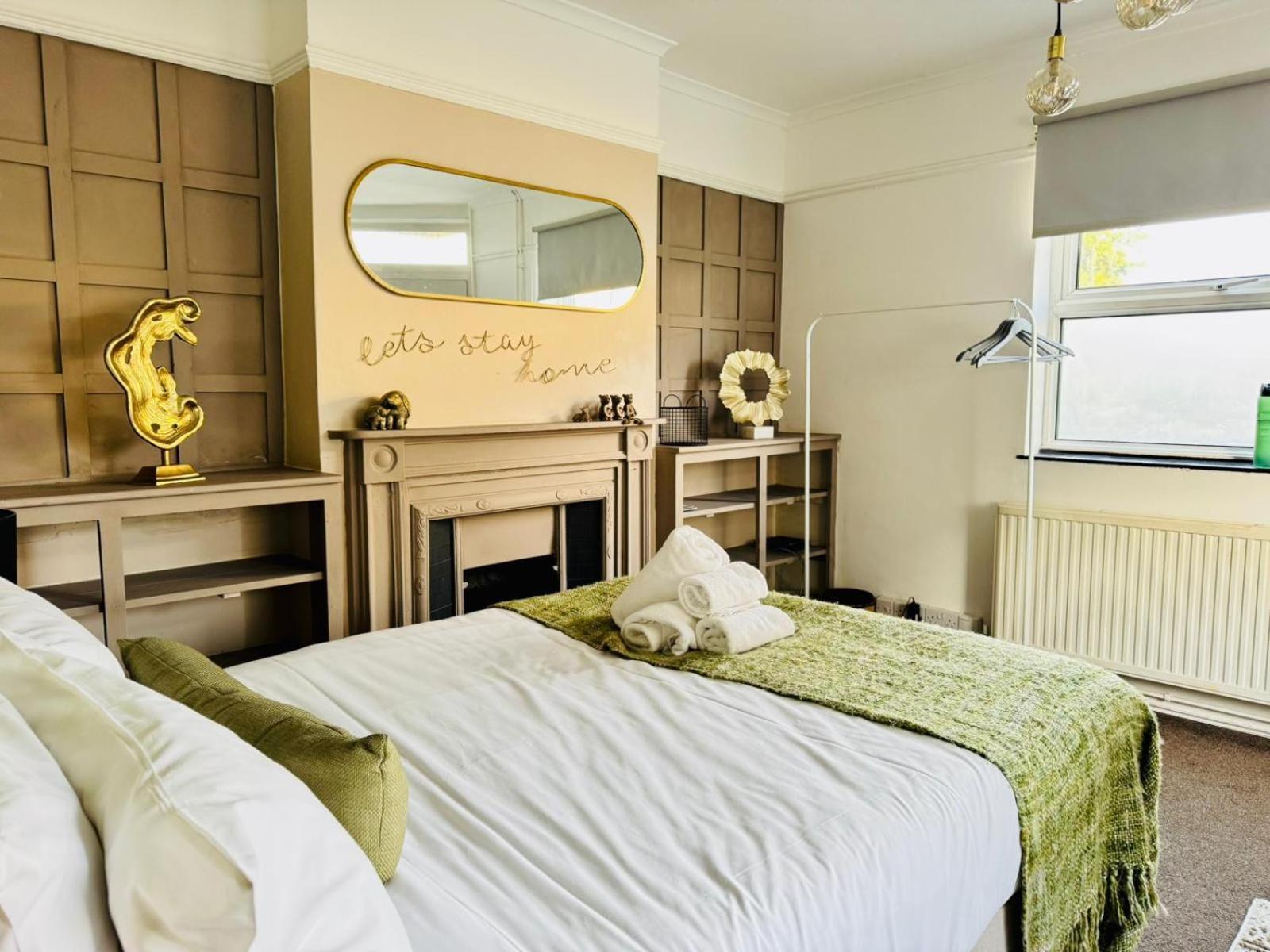 Holiday home Jasper's Pet-friendly Family Haven *