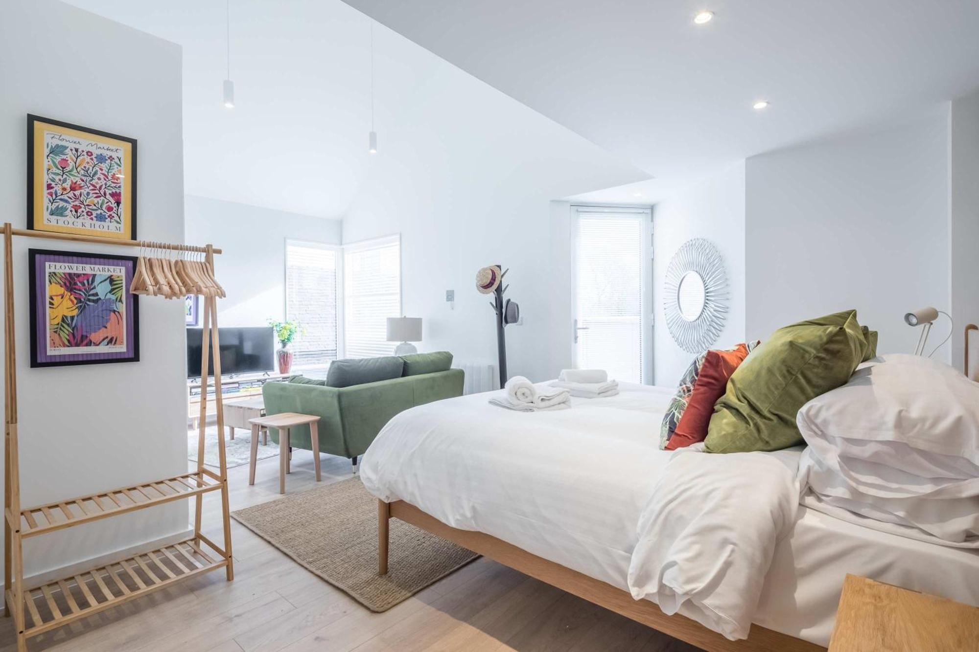 Apartment Stunning - Balcony & Parking