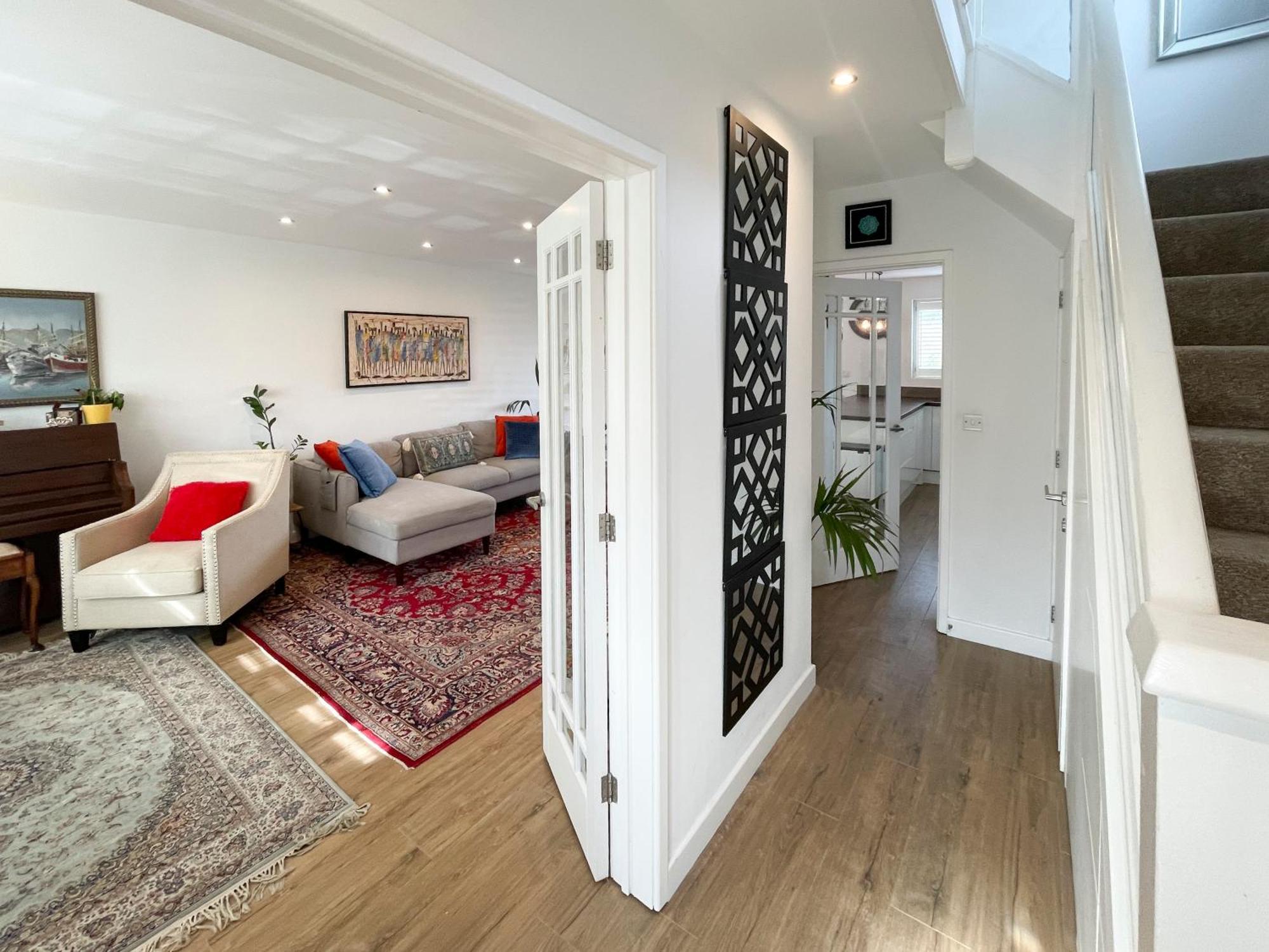 Luxurious Large Open Plan Family - Walk To Addenbrookes - Homehost Holiday home *