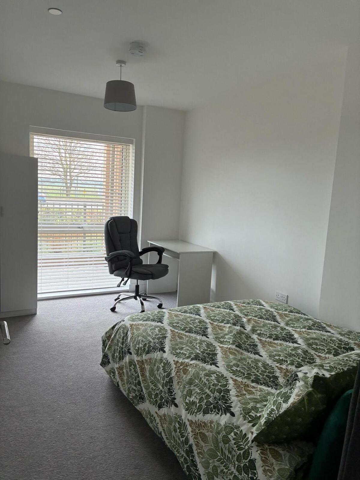 Fully Furnished 2 Bedroom Complete For 5 Guest Apartment Cambridge (Cambridgeshire)